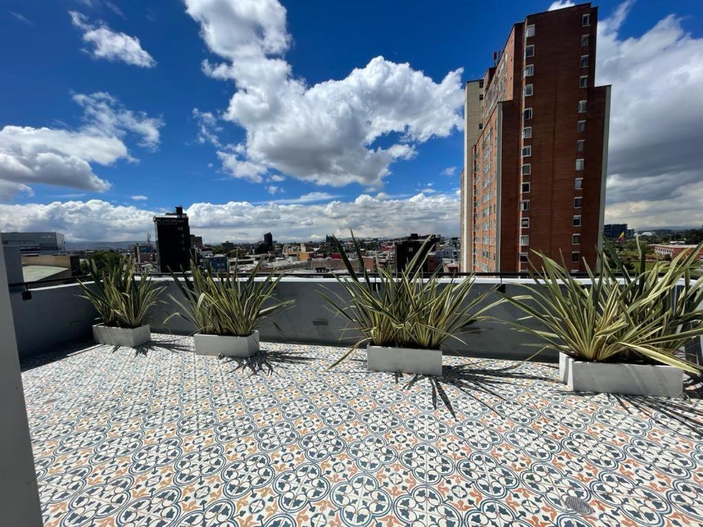 Em Hotel Corferias Embajada Americana Bogotá Dış mekan fotoğraf